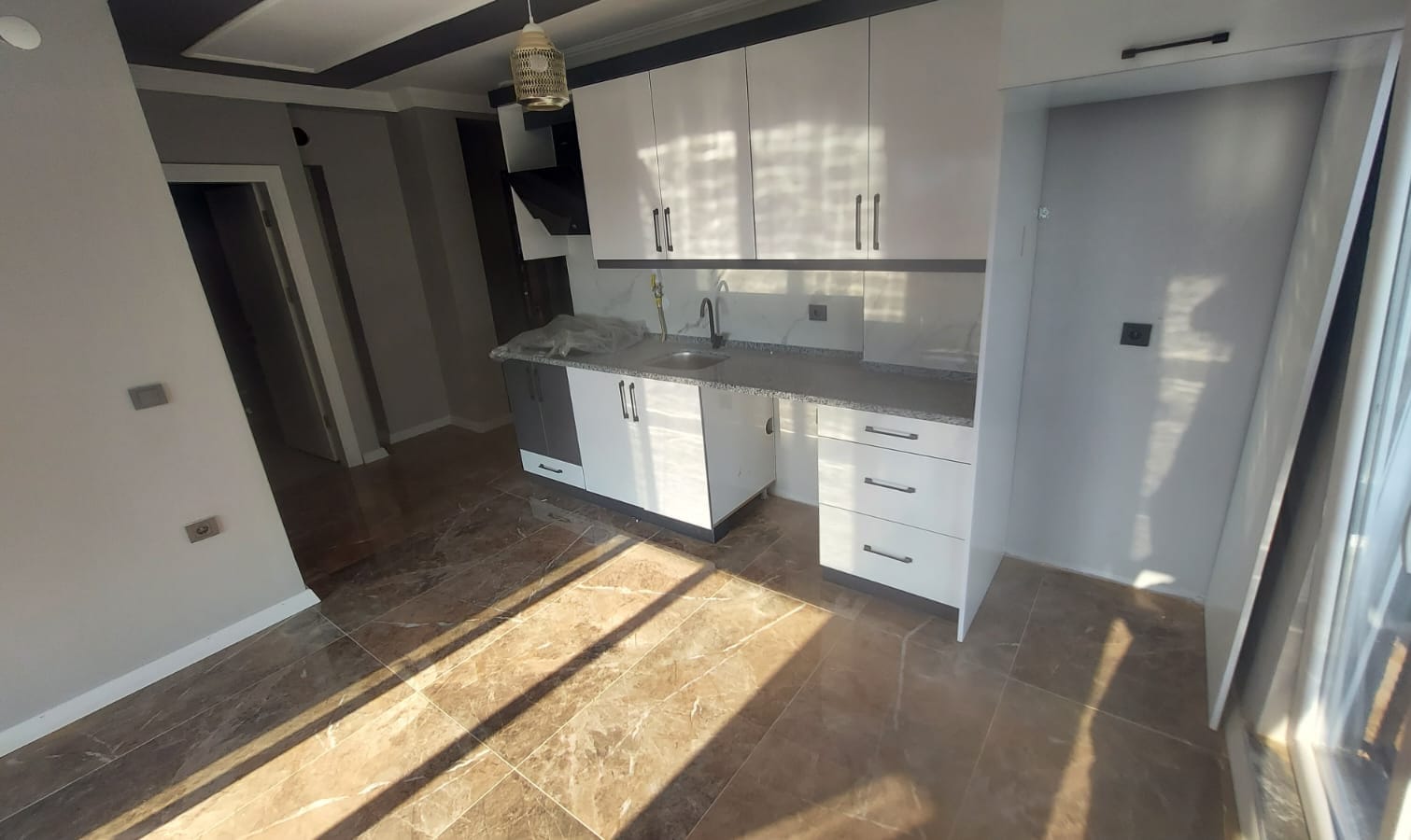 CUM. EMİNE HANIM 2+1